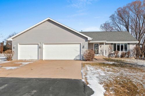 W6082 Hearthstone Drive, HARRISON, WI, 54915 | Card Image