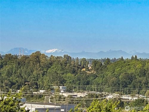2452 S 116th St, Burien, WA, 98168-1214 | Card Image