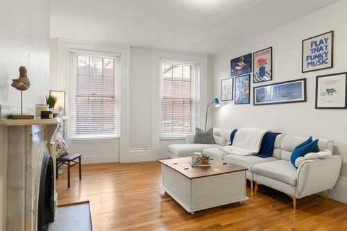 1-62 West Cedar St, Boston, MA, 02114 | Card Image
