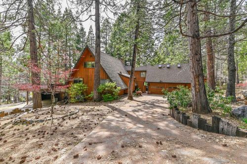1904 Douglas Dr, Arnold, CA, 95223-7672 | Card Image