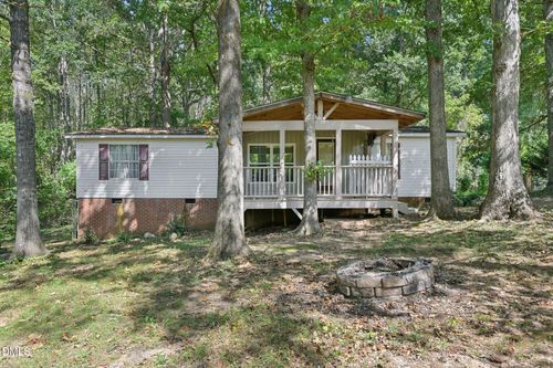 12798 Farm Ridge Rd, Zebulon, NC, 27597-5876 | Card Image