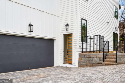 1348 Finley St Ne, Atlanta, GA, 30307-2710 | Card Image