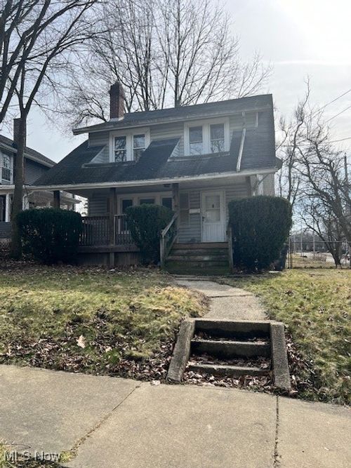 914 Bisson Avenue, Akron, OH, 44307 | Card Image