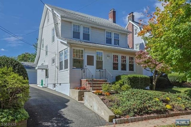 James Ct, West Orange, NJ 07052