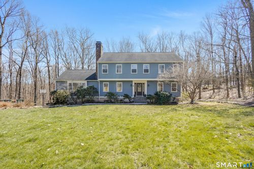 18 N Branch Rd, Newtown, CT, 06470-1858 | Card Image