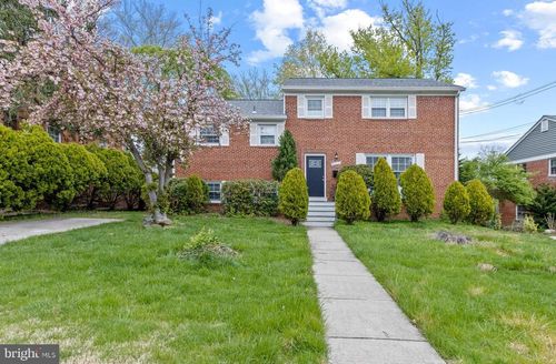 6217 Stoneham Rd, BETHESDA, MD, 20817-1758 | Card Image