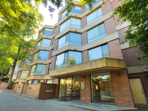 209-2140 Briar Ave, Vancouver, BC, V6L3E3 | Card Image