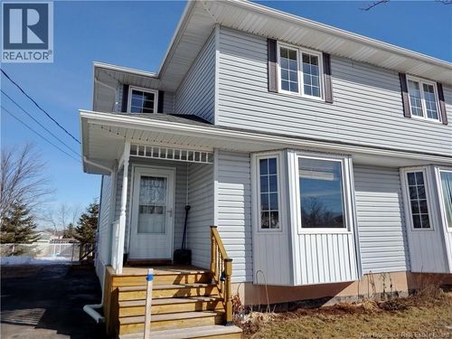 7 Martindale Dr, Moncton, NB, E1G2J4 | Card Image