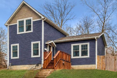 827 26th Street, Des Moines, IA, 50312 | Card Image