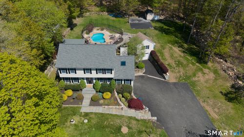 33 King St, Danbury, CT, 06811-3518 | Card Image