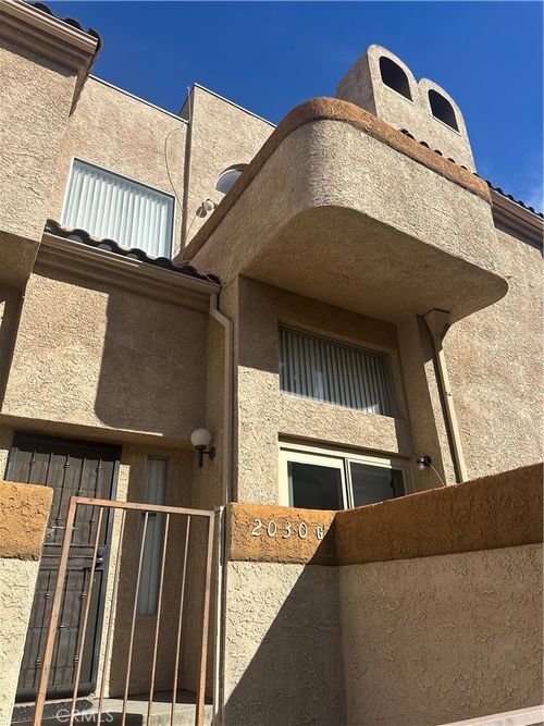 2030 S Bon View, Ontario, CA, 91761 | Card Image