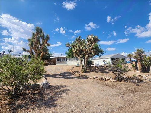 20 W Grand Wash Dr, Meadview, AZ, 86444 | Card Image