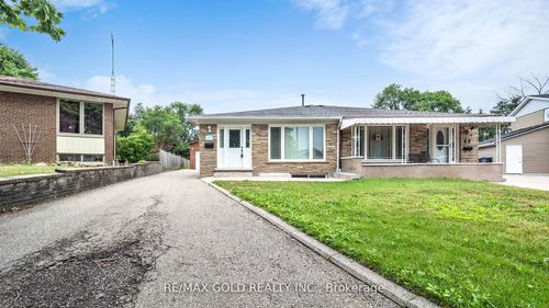 44 Chatsworth Dr, Brampton, ON, L6X2L9 | Card Image