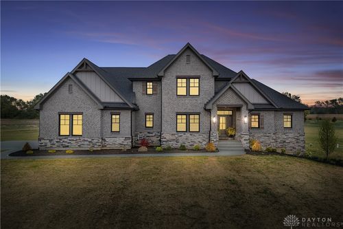 52 Maple Point Court, Chester Twp, OH, 45177 | Card Image