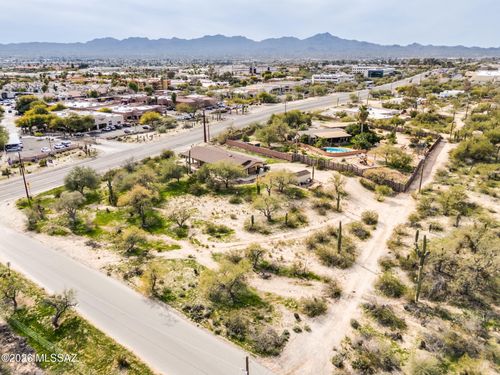 1810 W Orange Grove Road, Tucson, AZ, 85704 | Card Image