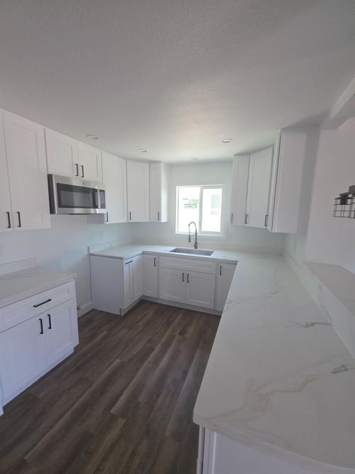 2347 E Alpine Avenue, Stockton, CA, 95205 | Card Image
