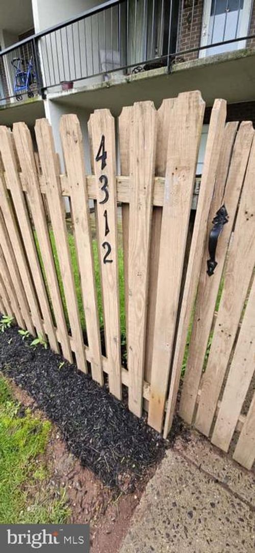 a5-4312 Forest Ln, SCHWENKSVILLE, PA, 19473-1031 | Card Image