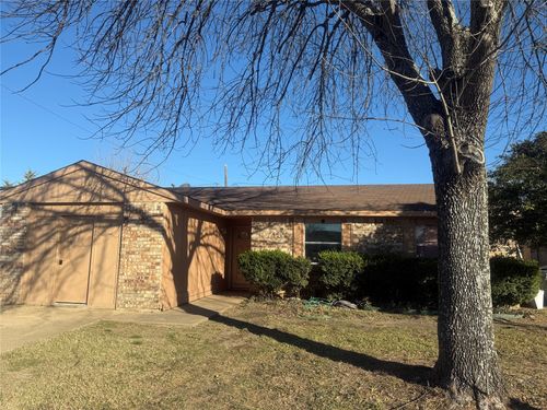 4715 Needle Leaf Ln, Dallas, TX, 75236-2140 | Card Image