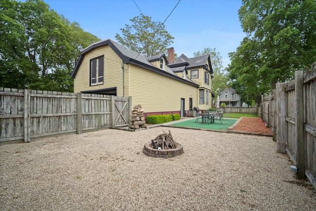 219 W Bennett St, House other with 4 bedrooms, 3 bathrooms and 2 parking in Pontiac IL | Image 26