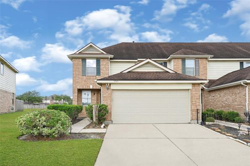 7543 Park Bend Ln, Pasadena, TX, 77505-4250 | Card Image