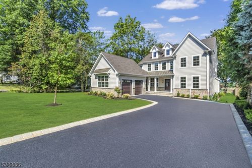 142 Ridgedale Ave, Madison, NJ, 07940-1226 | Card Image