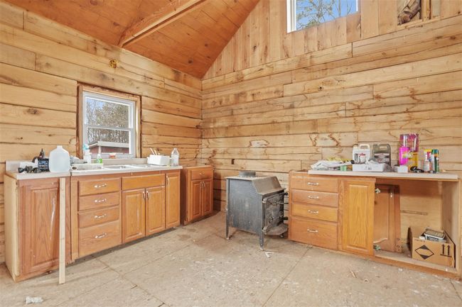 8721 State Route 973, House other with 2 bedrooms, 0 bathrooms and null parking in Dunmor KY | Image 11