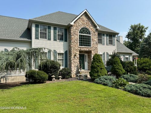 42 Leffler Hill Rd, Flemington, NJ, 08822-2612 | Card Image