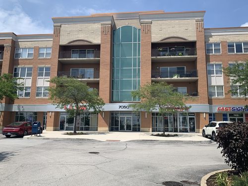 unit-203-7050 183rd St, Tinley Park, IL, 60477-3979 | Card Image
