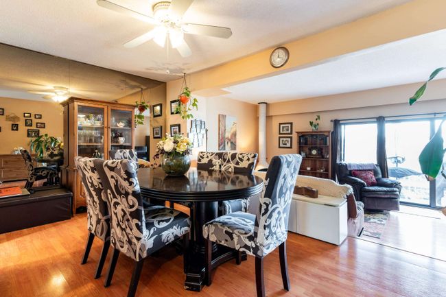 6736 Kneale Place, Townhouse with 3 bedrooms, 1 bathrooms and 1 parking in Burnaby BC | Image 3