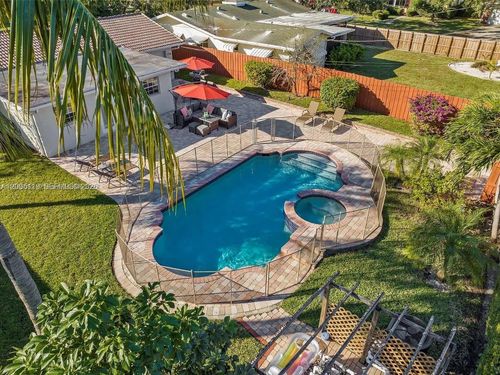 2219 N 35th Ave, Hollywood, FL, 33021-4312 | Card Image