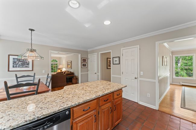 6 Middlebrook Pond Rd, House other with 4 bedrooms, 3 bathrooms and null parking in Redding CT | Image 15