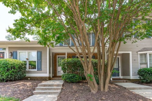 82 Forest Oaks Dr, Durham, NC, 27705-6100 | Card Image