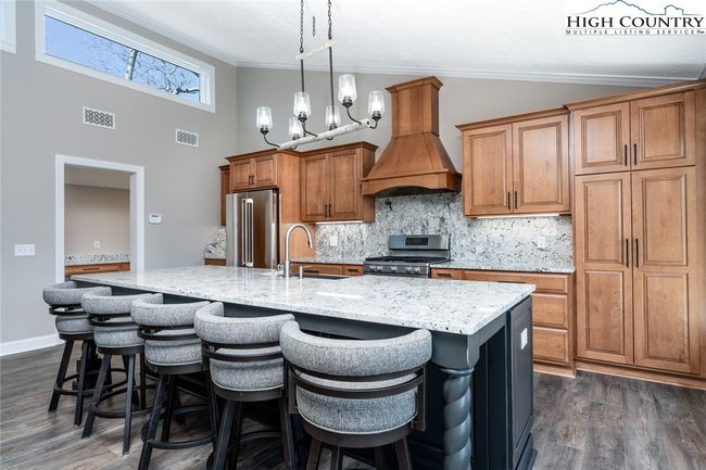150 Squirrel Corn Ln, House other with 3 bedrooms, 3 bathrooms and null parking in Sugar Mountain NC | Image 9