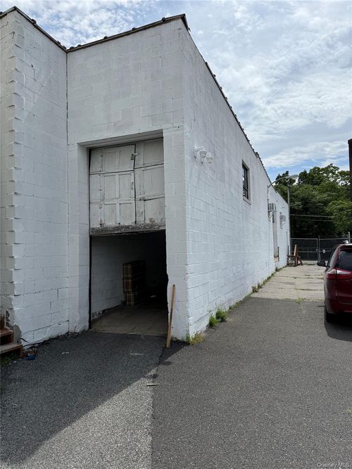 34 Cottage St, Middletown, NY, 10940-4836 | Card Image