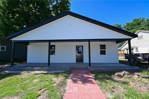 524 E Allison St, Nevada, MO, 64772-2615 | Card Image