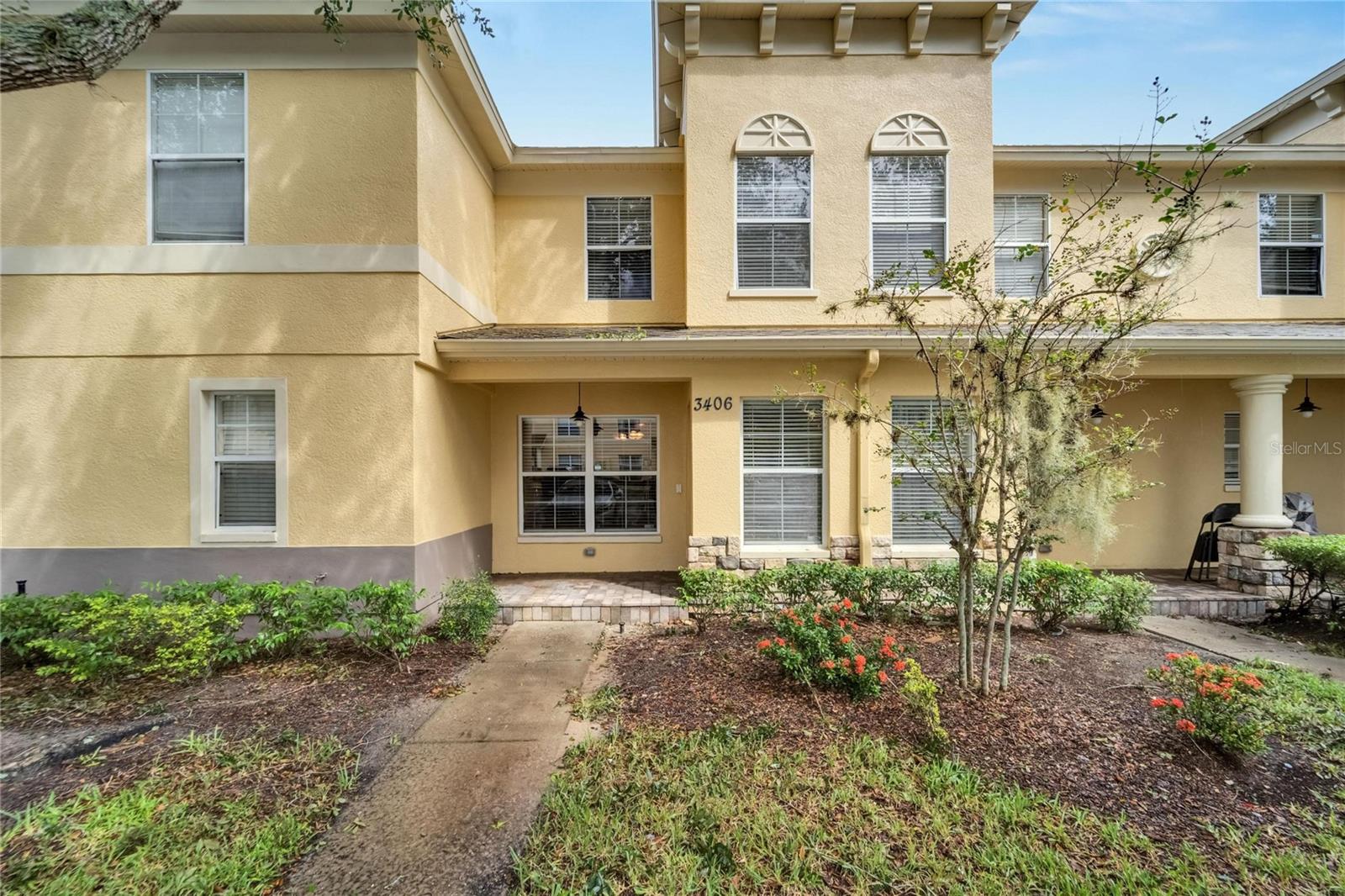 Castle Stone Ct, Valrico, FL 33594
