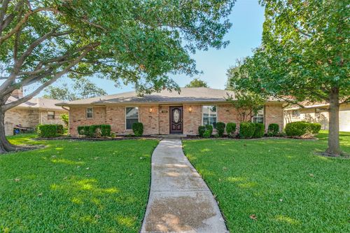 1006 Hillsdale Dr, Richardson, TX, 75081-5820 | Card Image