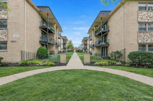 1w-2037 N Harlem Ave, Chicago, IL, 60707-3128 | Card Image