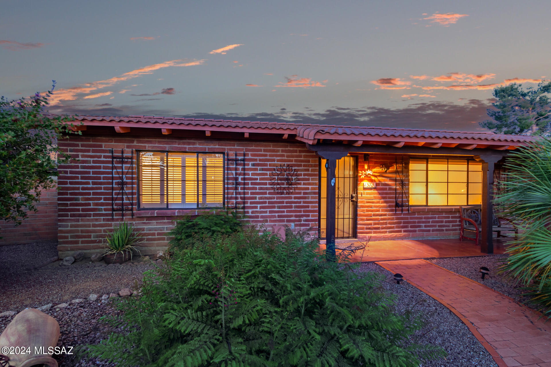 Los Arcos , Green Valley, AZ 85614