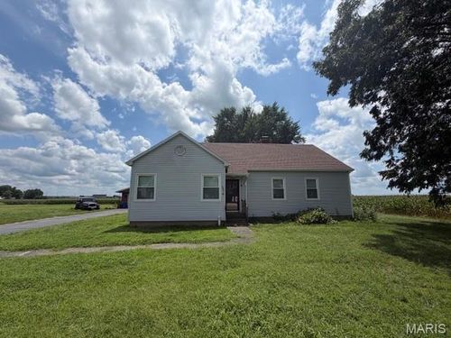 280 W Saint Louis St, Hoyleton, IL, 62803-2016 | Card Image
