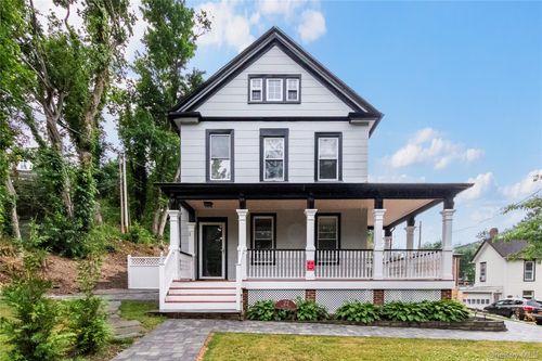 1-22 Town Path, Glen Cove, NY, 11542-2646 | Card Image