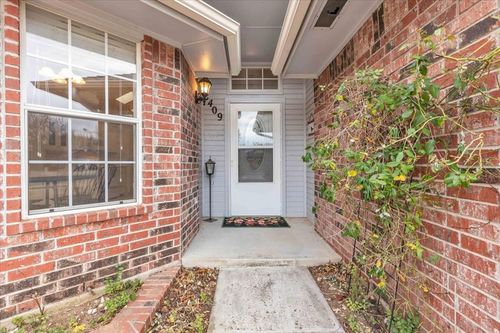 409 Whitehouse Ln, Edmond, OK, 73003-5070 | Card Image