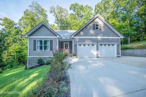 125 Van Stowe Rd, Harriman, TN, 37748 | Card Image