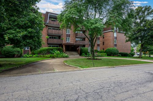 apt-406-120 S Spruce Ave, Wood Dale, IL, 60191-2152 | Card Image