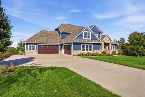 0-1645 Maple Blvd, Wilton, IA, 52778-9360 | Card Image