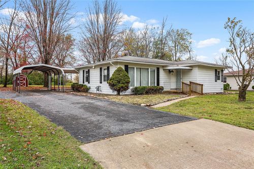 19 Orlando Place, Fairview Heights, IL, 62208 | Card Image