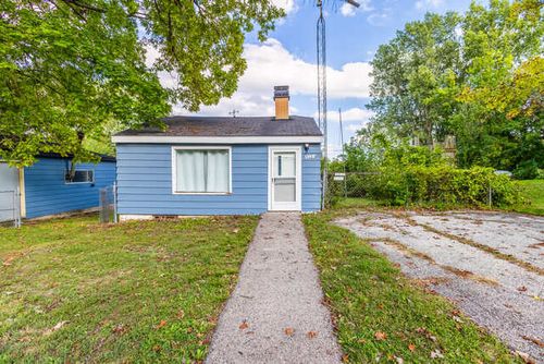 35107 N Rosewood Ave, Ingleside, IL, 60041-8321 | Card Image