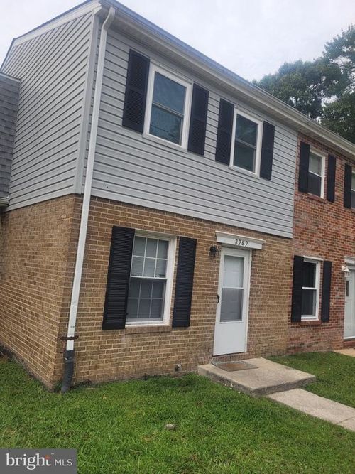 8242 Marlton Ct, SEVERN, MD, 21144-2909 | Card Image