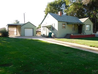 2507 Wyoming Ave, House other with 3 bedrooms, 1 bathrooms and 2 parking in Pueblo CO | Image 3