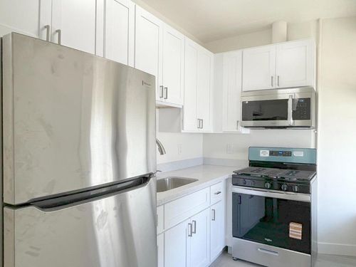 e-411 E Santa Clara St, San Jose, CA, 95113-1922 | Card Image